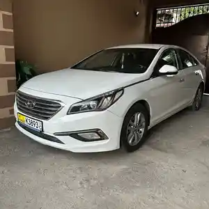 Hyundai Sonata, 2015