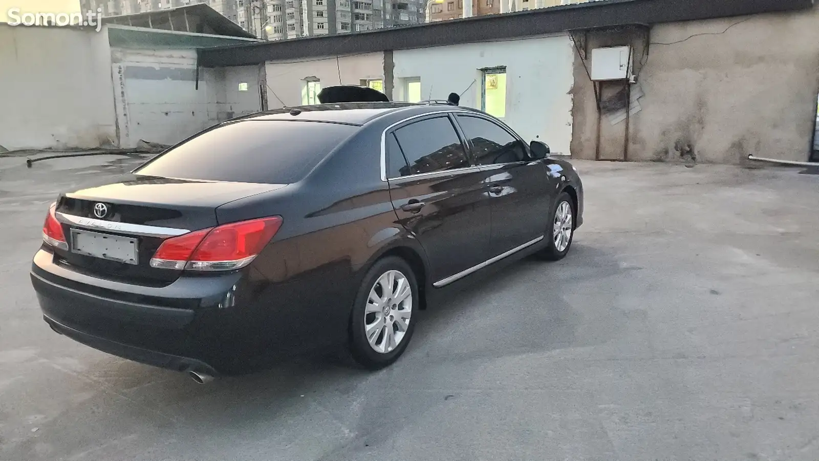 Toyota Avalon, 2011-3