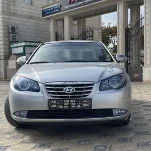 Hyundai Avante, 2010