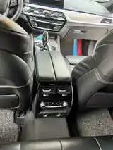 BMW 5 series, 2018-12