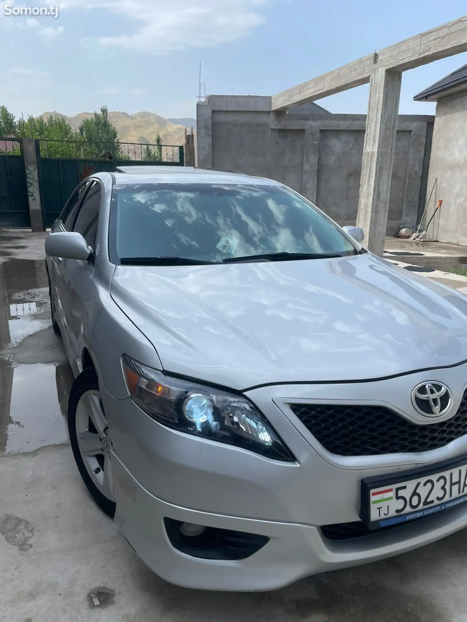 Toyota Camry, 2010-3