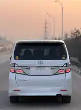 Toyota Vellfire, 2014-4