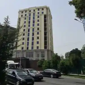 3-комн. квартира, 11 этаж, 103 м², Шохмансур