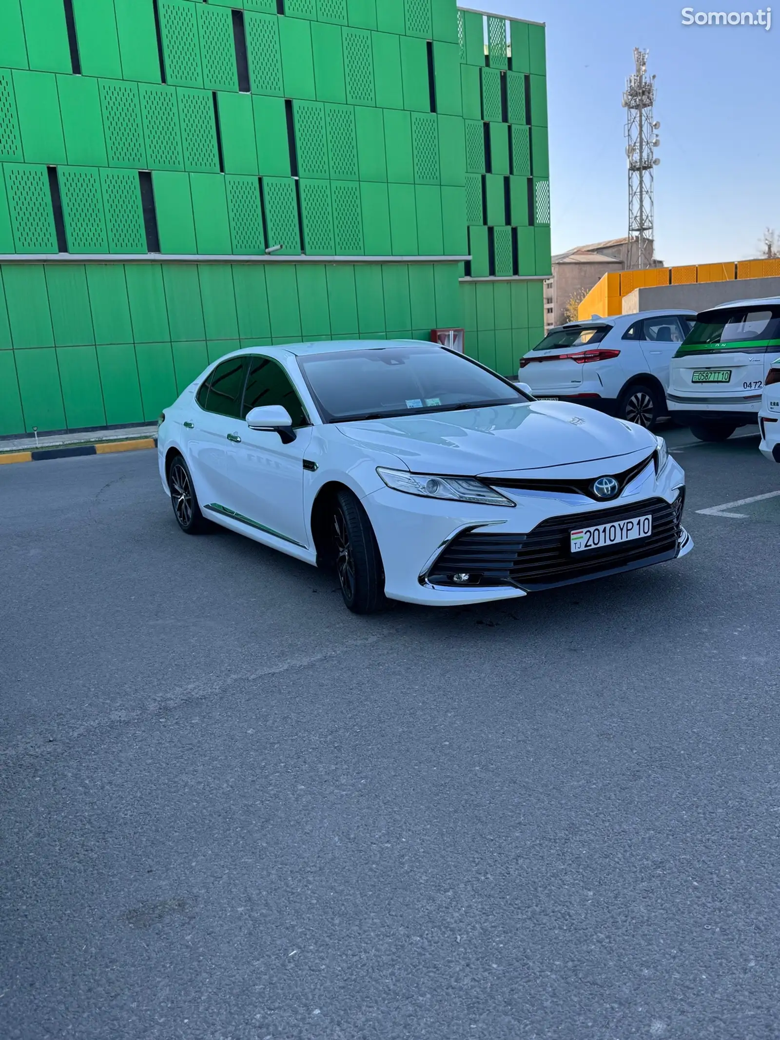 Toyota Camry, 2018-1