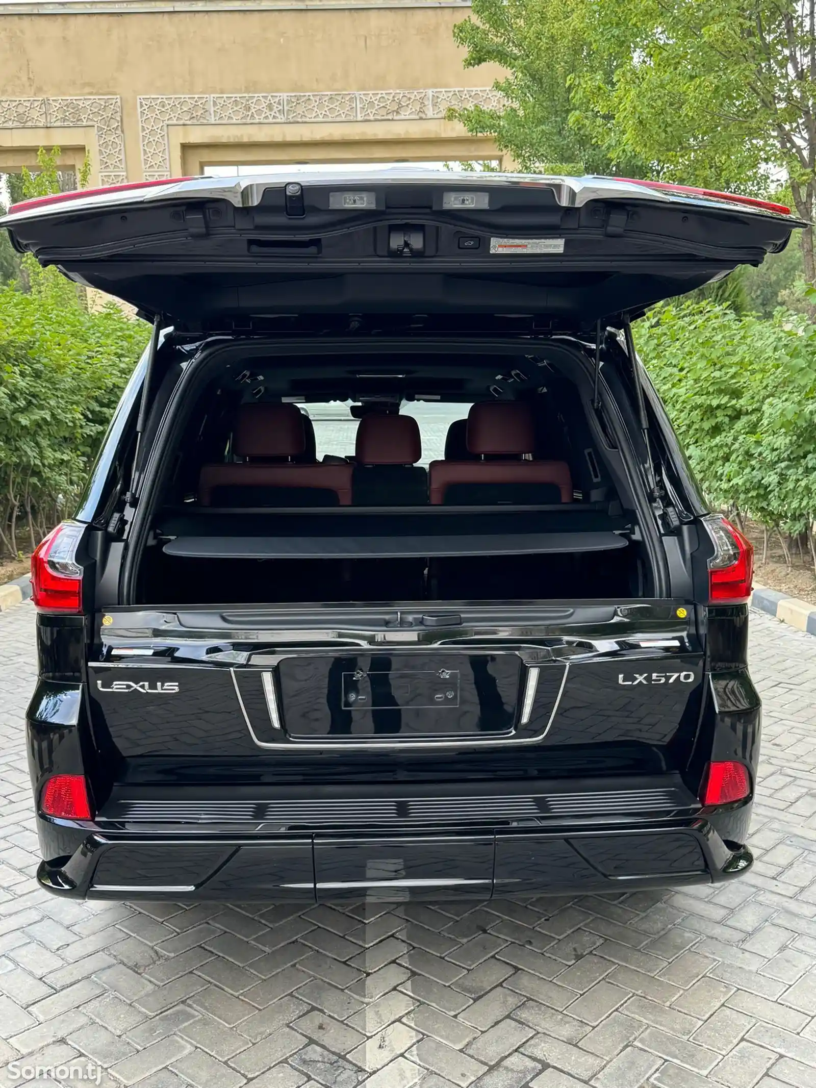 Lexus LX series, 2019-14