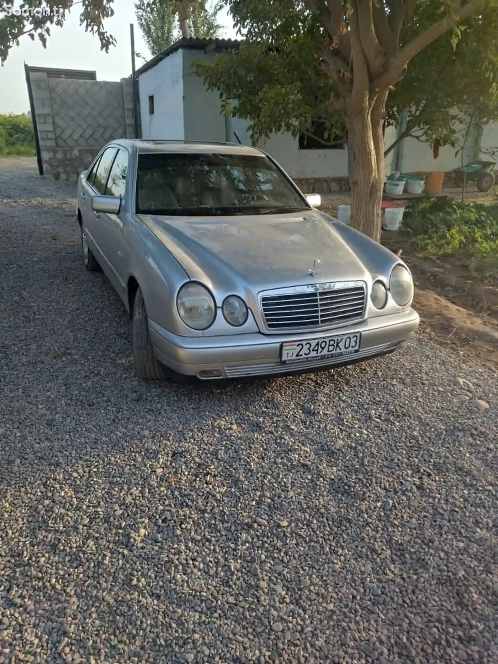 Mercedes-Benz E class, 1997-8