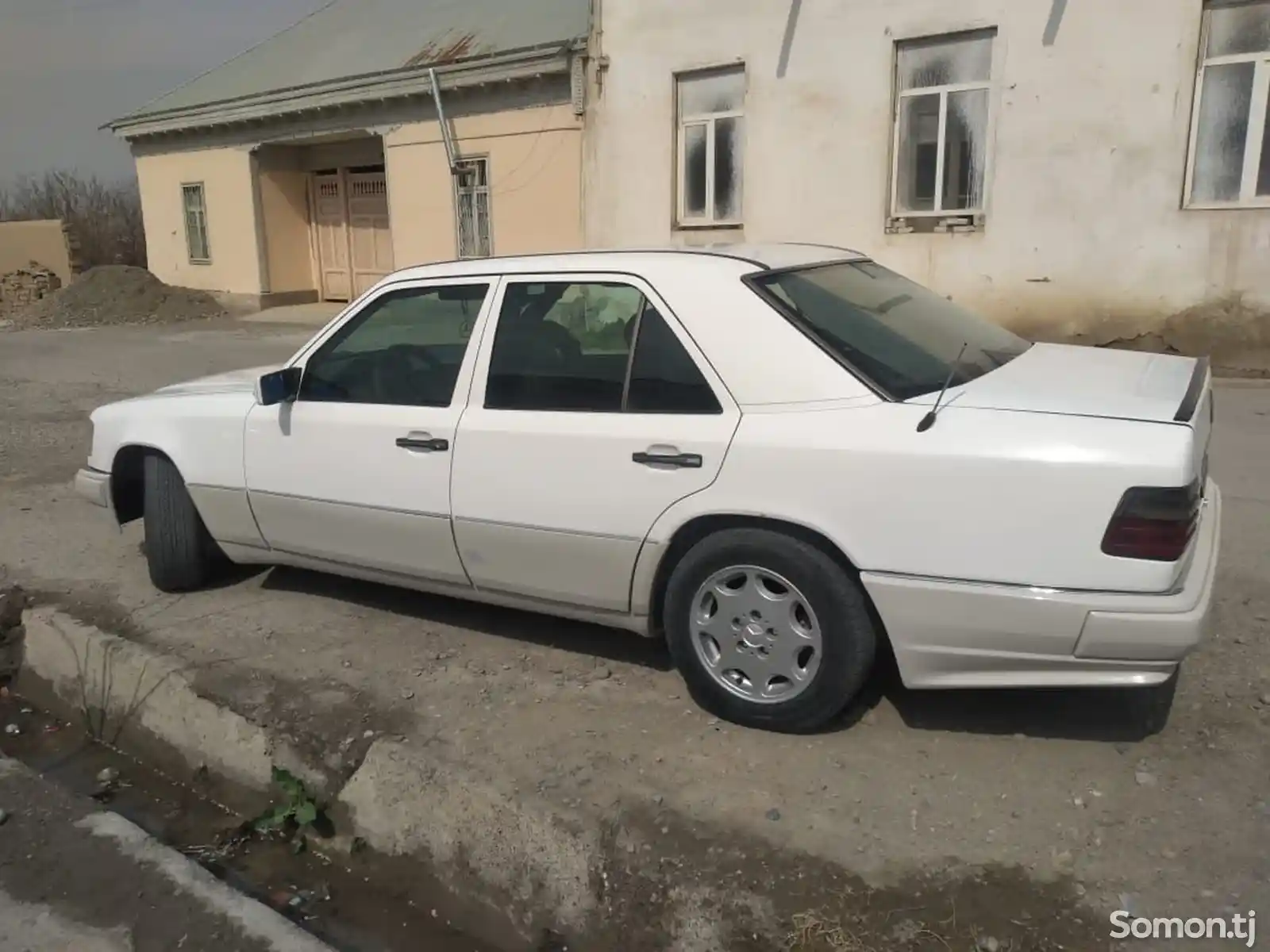 Mercedes-Benz W124, 1994-9