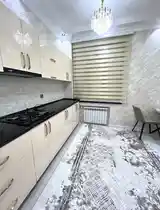 2-комн. квартира, 3 этаж, 83м², Дом печати, Пайкар-14