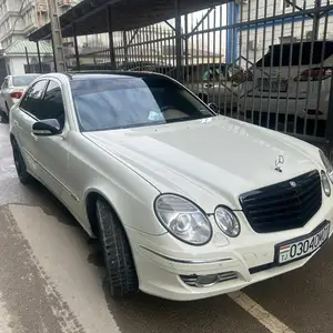 Mercedes-Benz E class, 2008