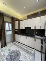 3-комн. квартира, 12 этаж, 82м², Воданасос-5