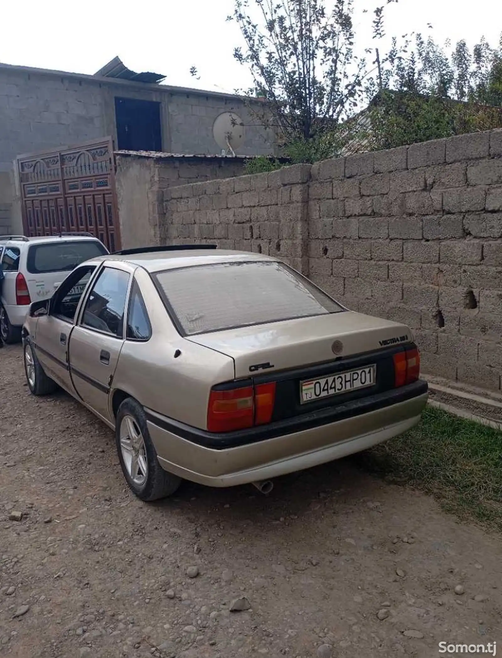 Opel Vectra A, 1993-1