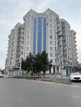 4-комн. квартира, 2 этаж, 95 м², 33мкр-16