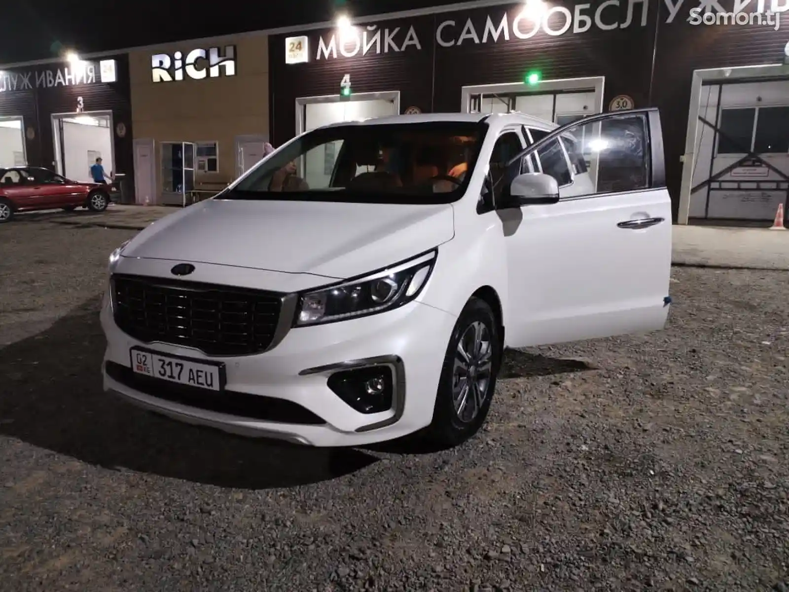 Kia Carnival, 2019-1