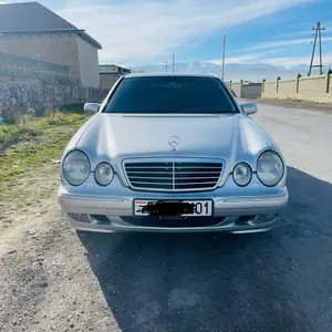 Mercedes-Benz E class, 2000