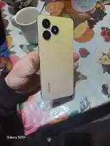 Телефон Realme-2