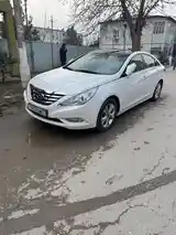 Hyundai Sonata, 2011-6