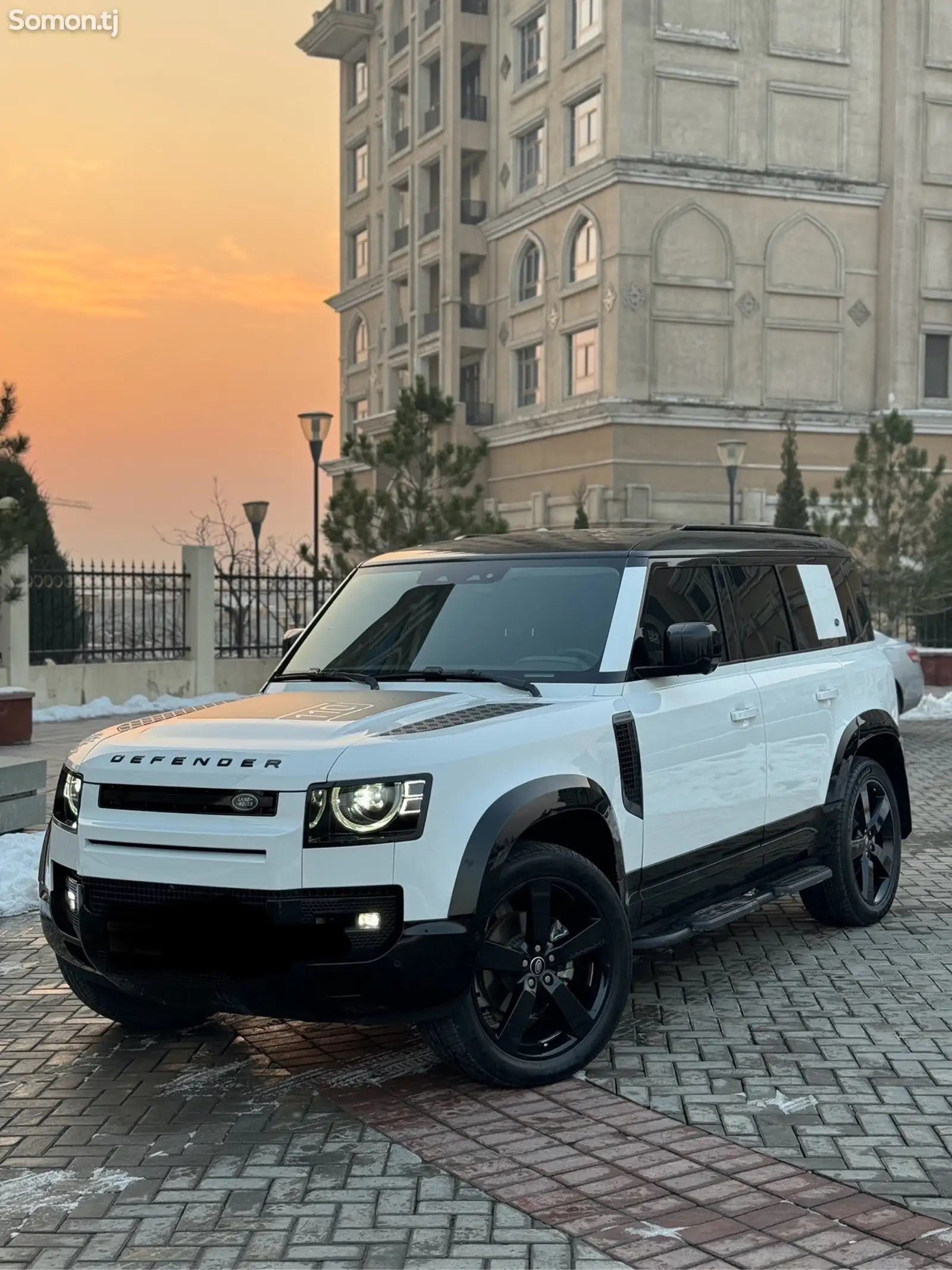 Land Rover Defender, 2023-1