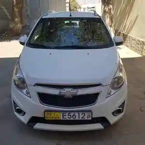 Chevrolet Spark, 2015