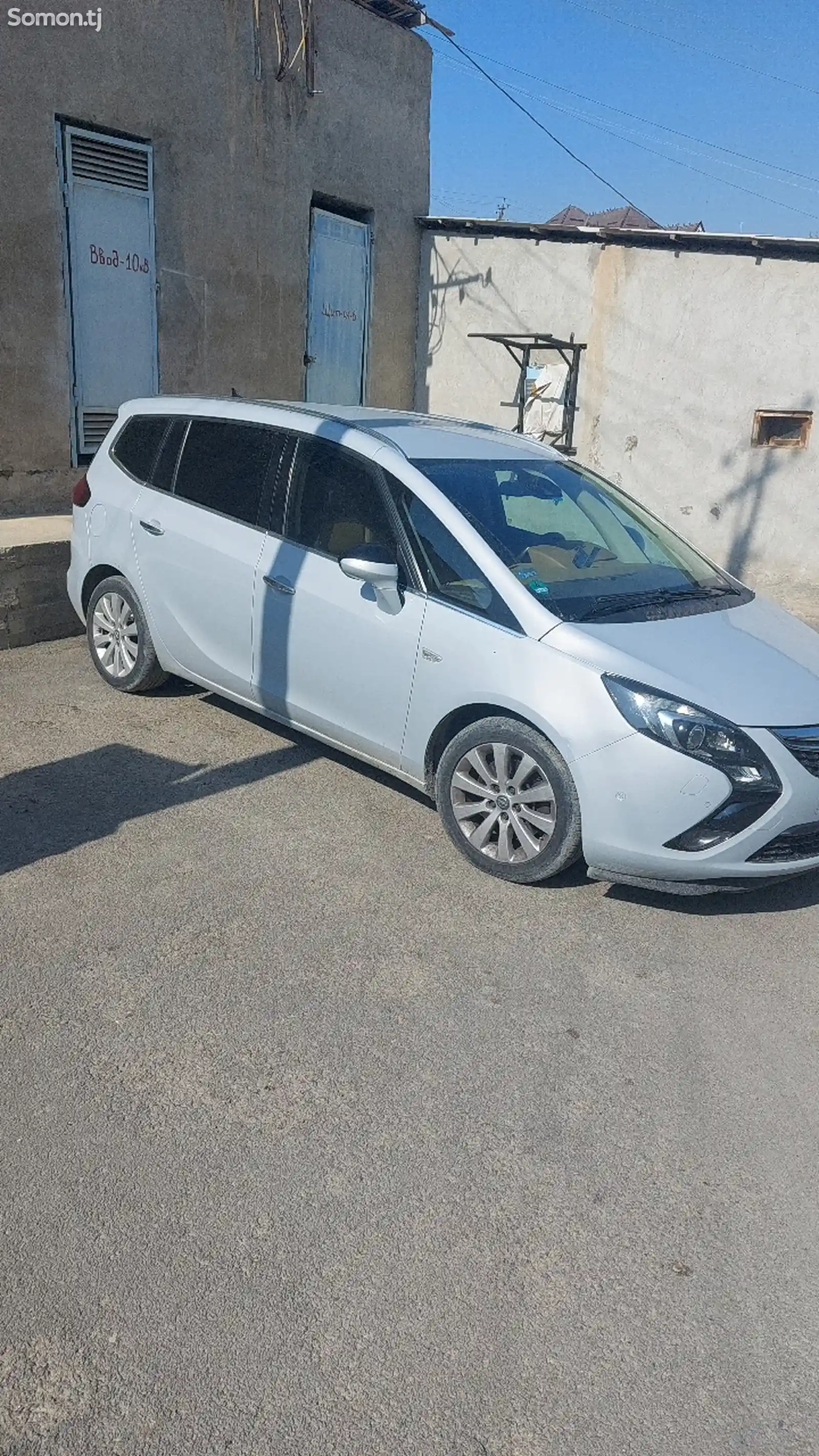 Opel Zafira, 2013-5