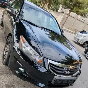 Honda Accord, 2009