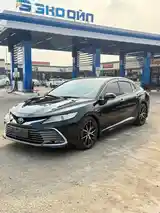 Toyota Camry, 2018-5