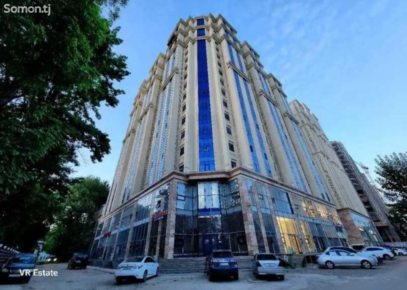 2-комн. квартира, 3 этаж, 75м², кучаи Айни-1