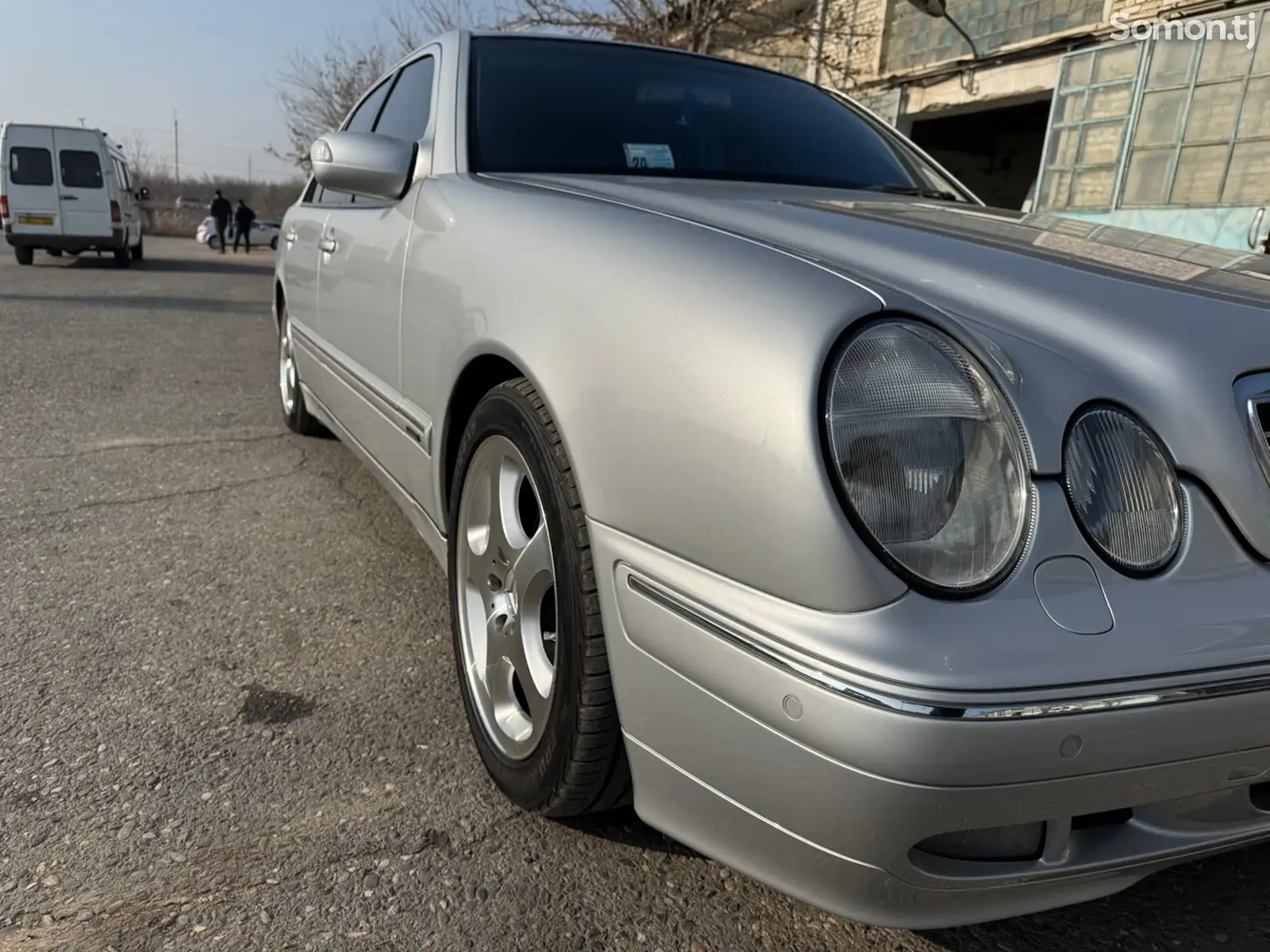 Mercedes-Benz E class, 2002-1