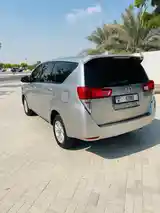 Toyota Innova, 2018-8