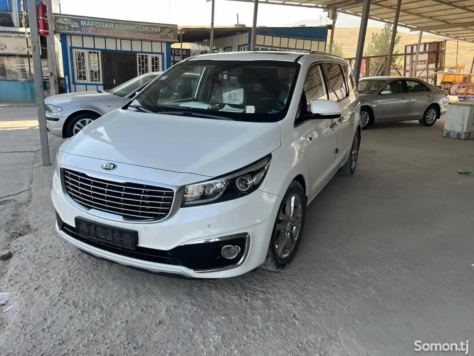 Kia Carnival, 2016-7