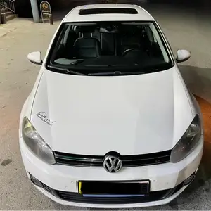 Volkswagen Golf, 2012