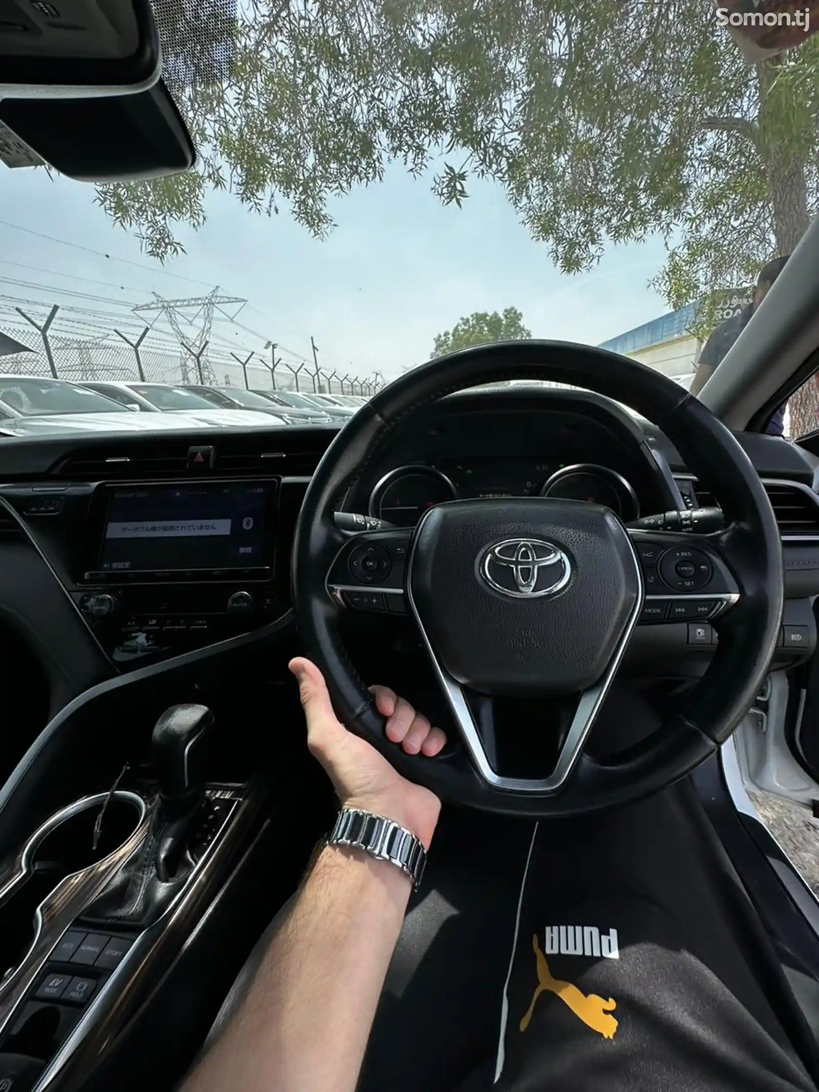 Toyota Camry, 2019-10