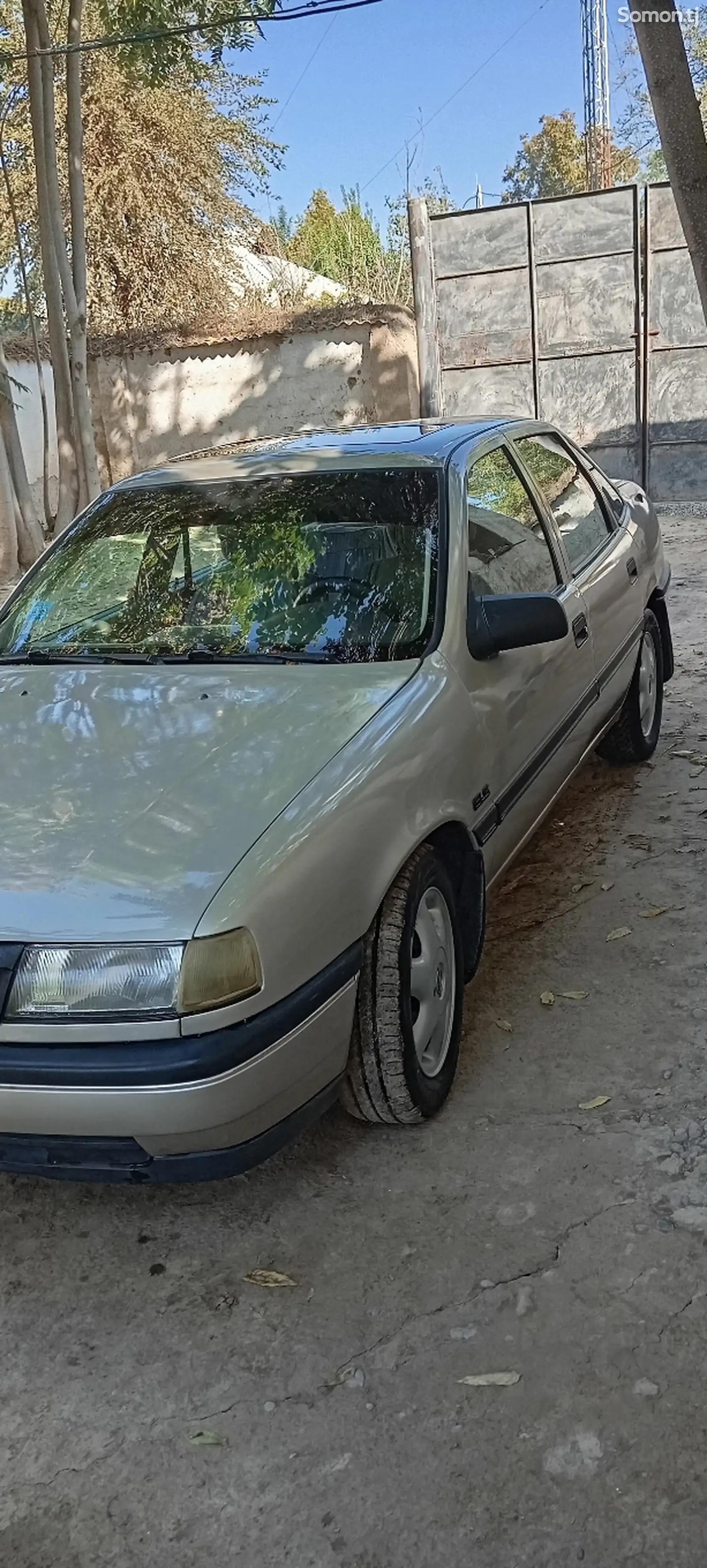 Opel Vectra A, 1992-3