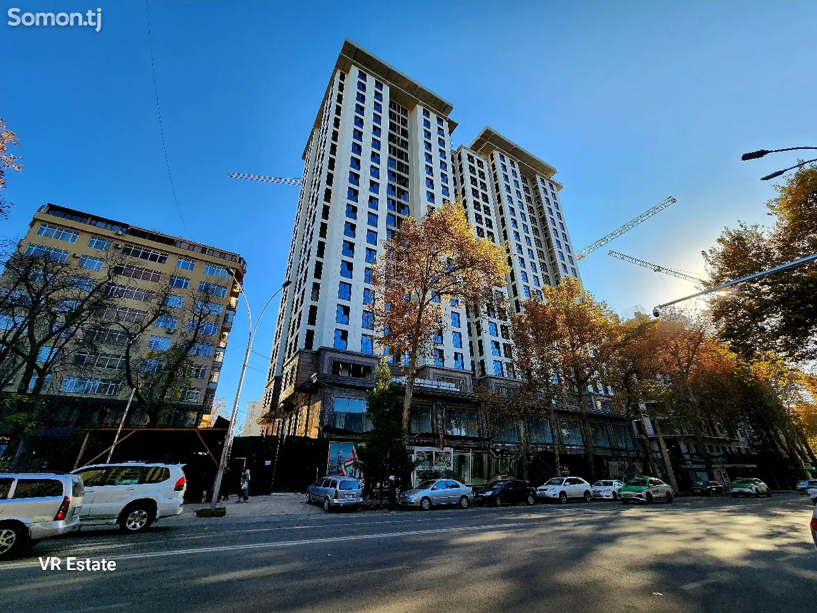 3-комн. квартира, 20 этаж, 135 м², Поликлиникаи 1, Славянский-1