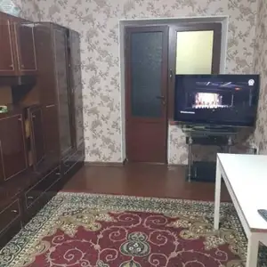 1-комн. квартира, 1 этаж, 48 м², Универмаг