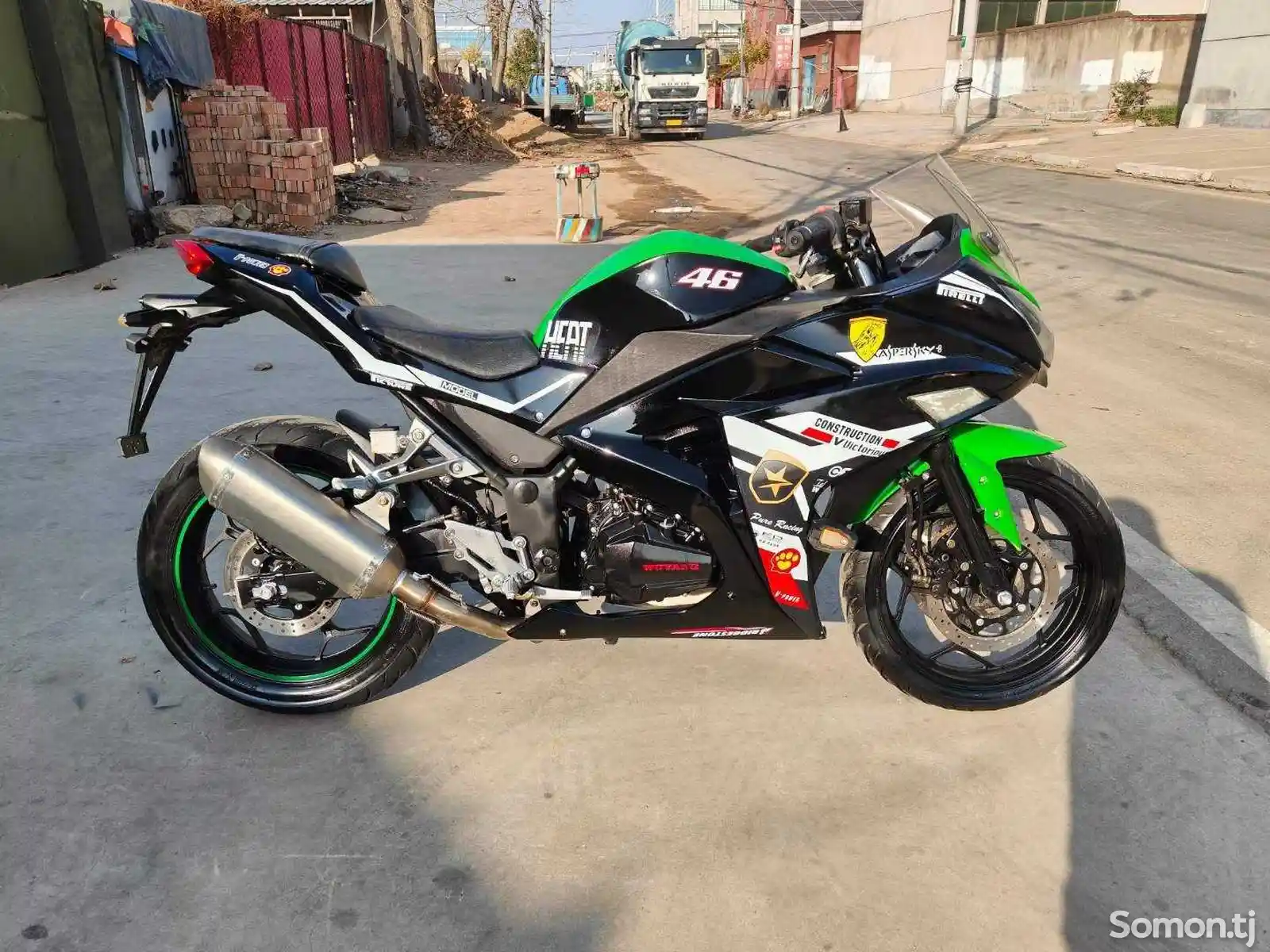 Мотоцикл Kawasaki Ninja 250cc sport на заказ-1