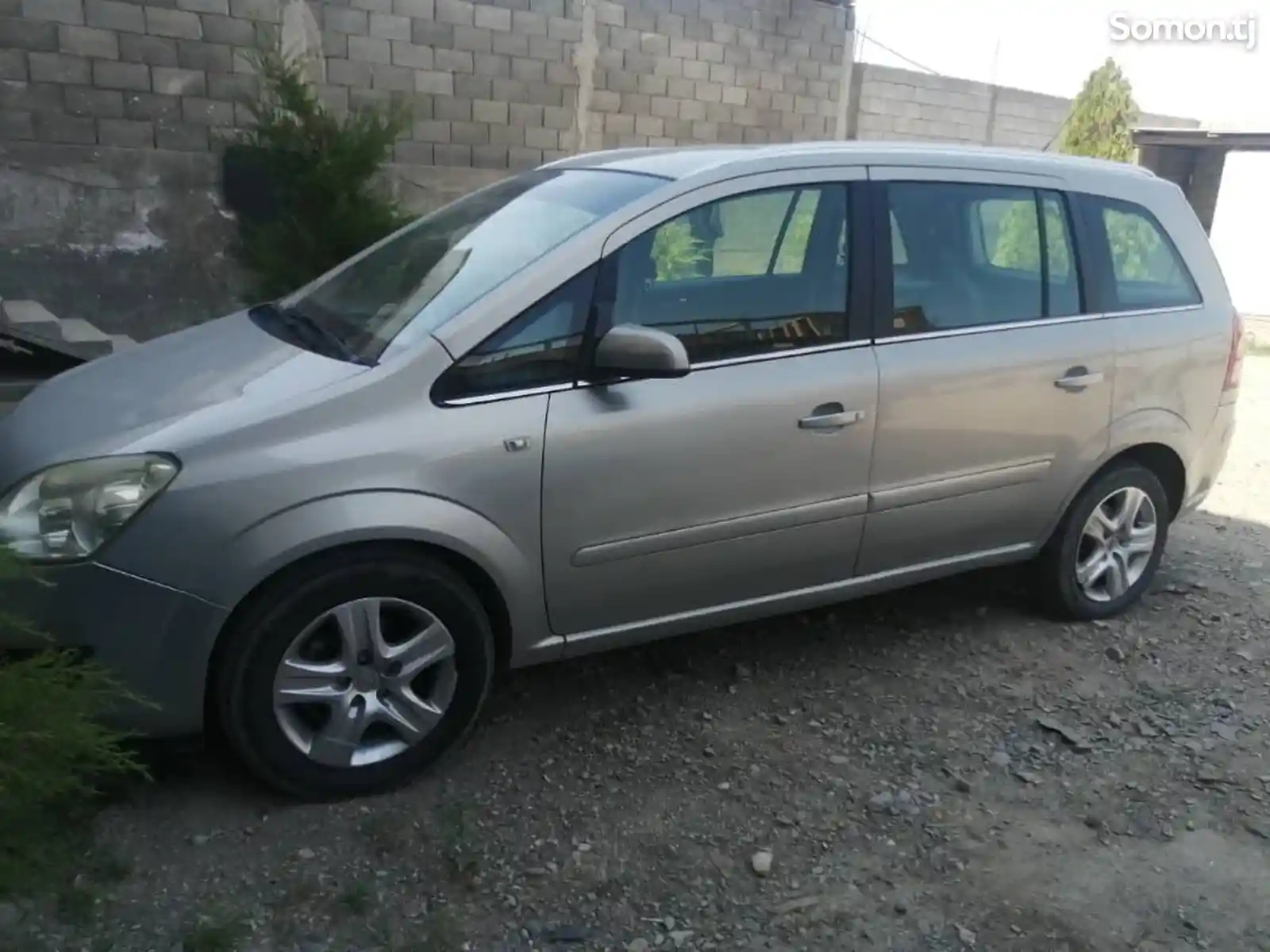 Opel Zafira, 2009-1