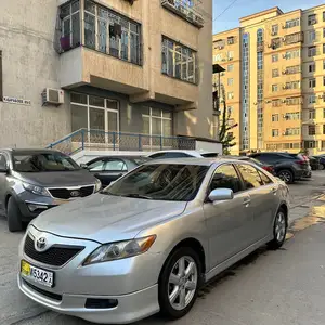 Toyota Camry, 2009