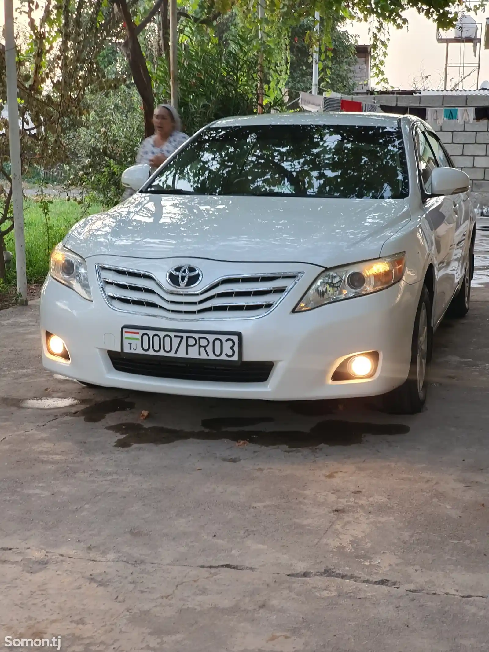 Toyota Camry, 2010-5