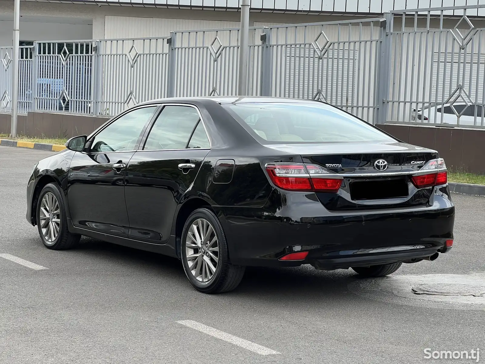 Toyota Camry, 2017-6