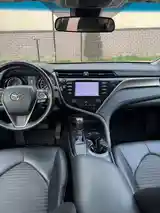 Toyota Camry, 2018-11