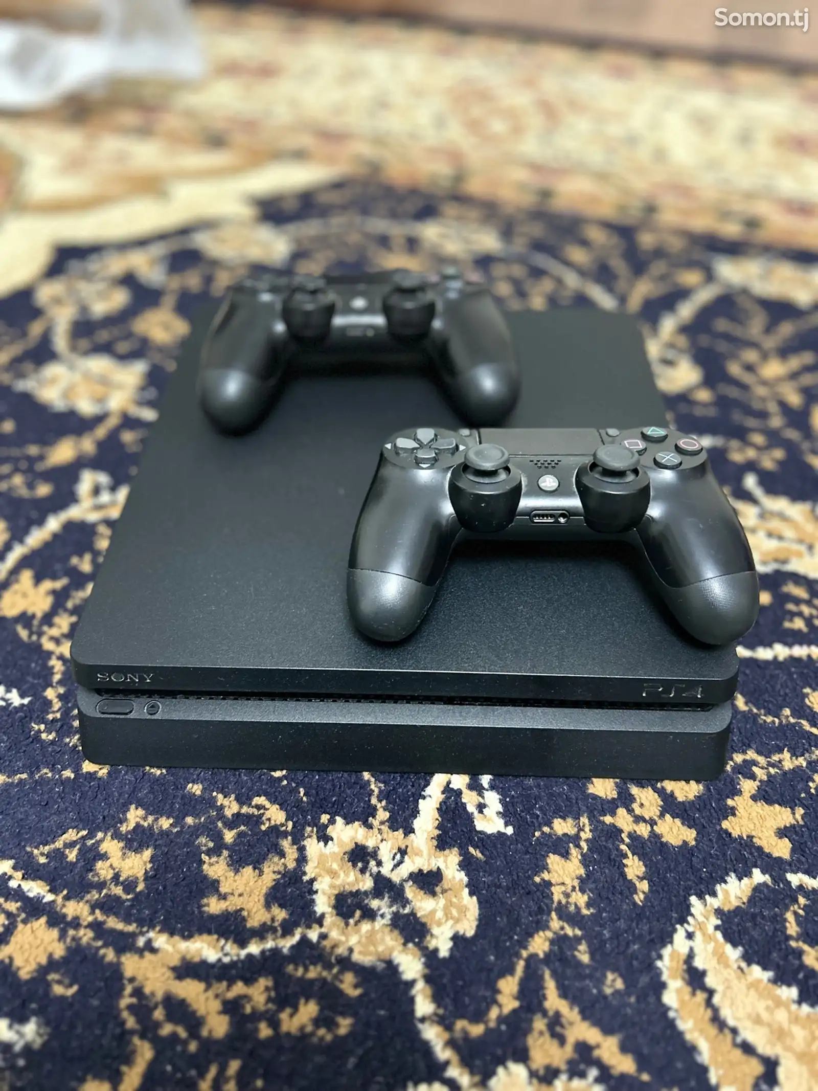 Игровая приставка Sony PlayStation 4 slim