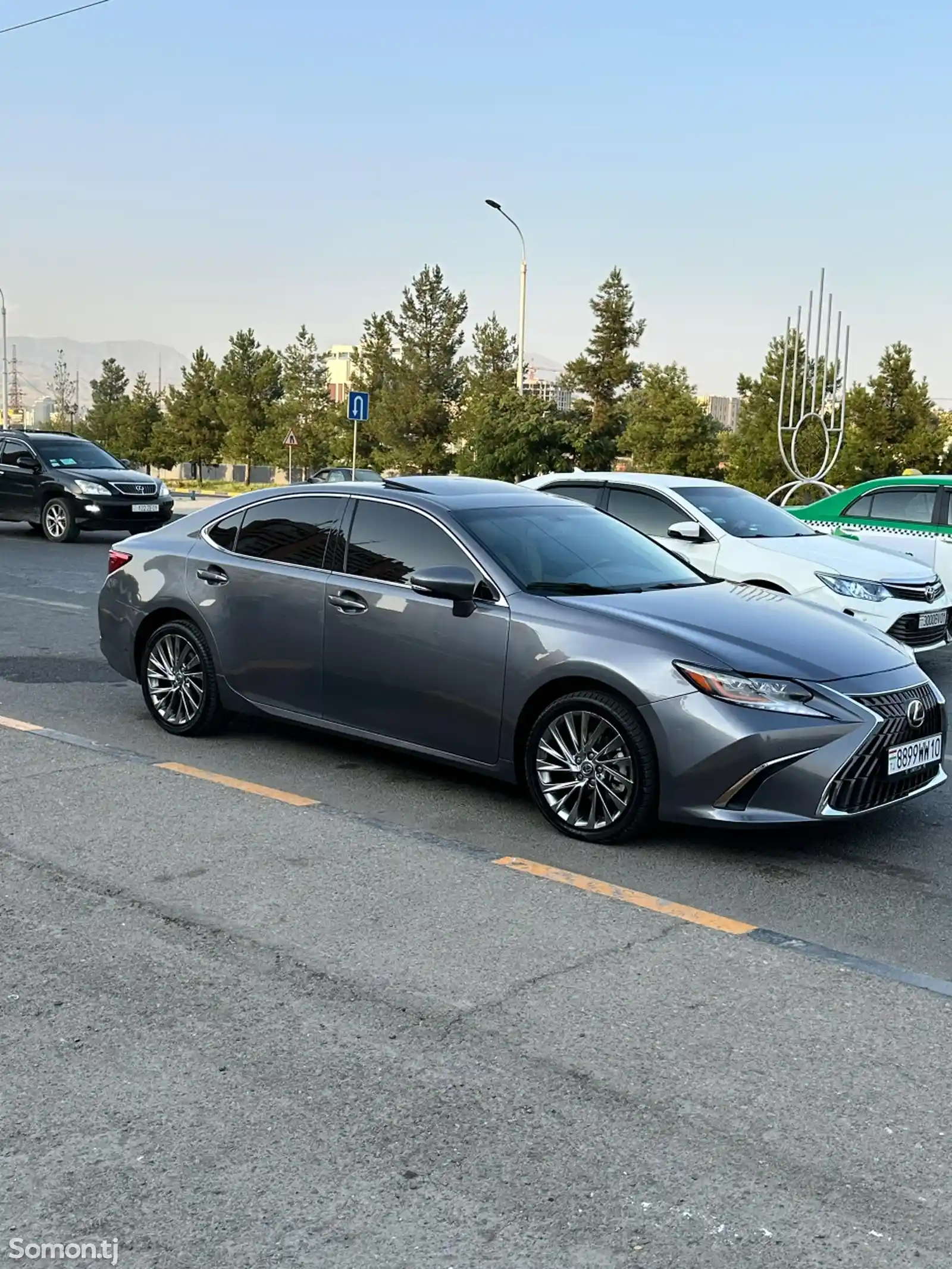 Lexus ES series, 2015-2