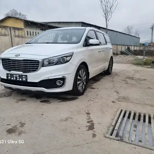 Kia Carnival, 2015