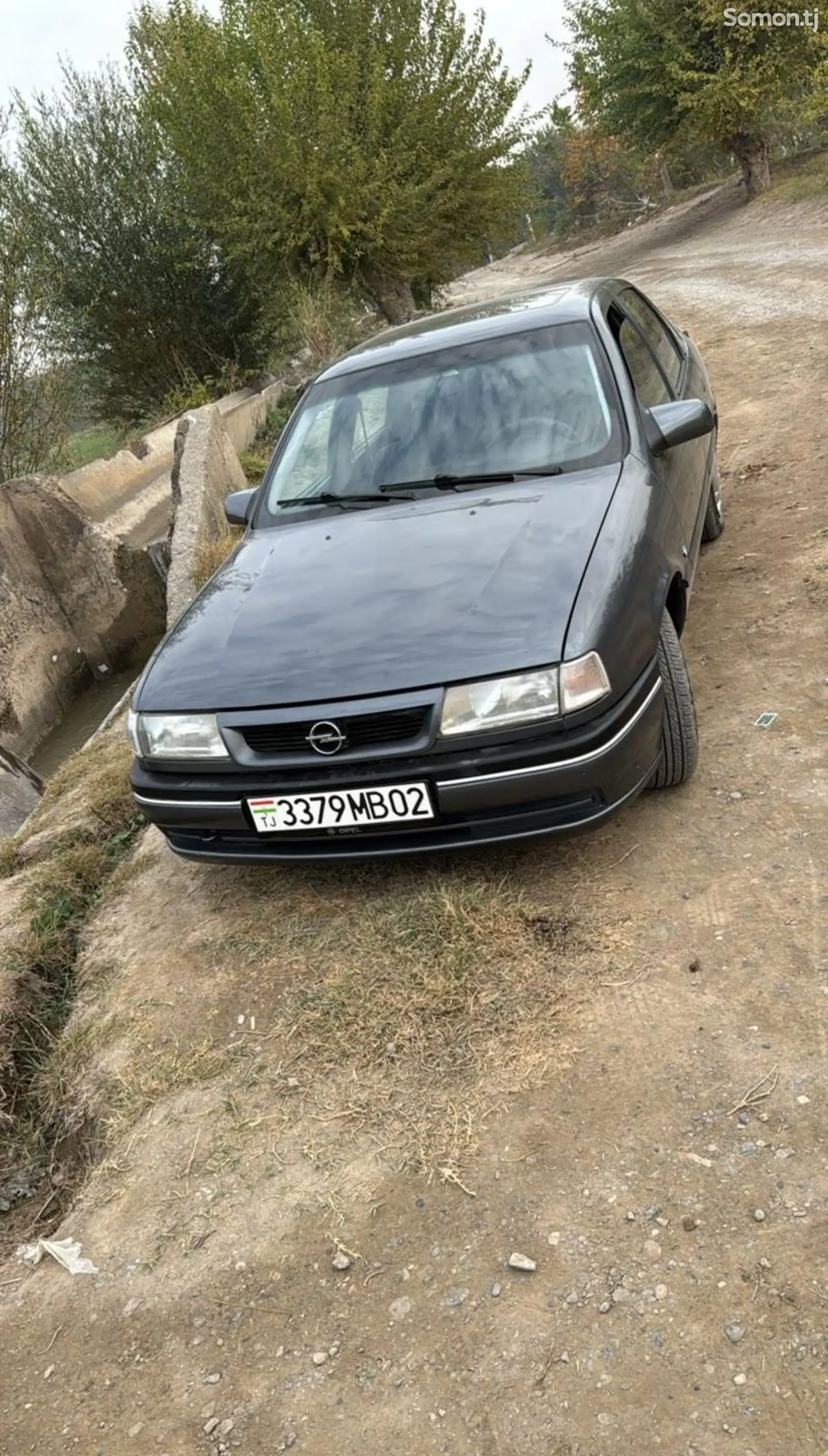 Opel Antara, 1995-1