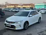 Toyota Camry, 2015-4