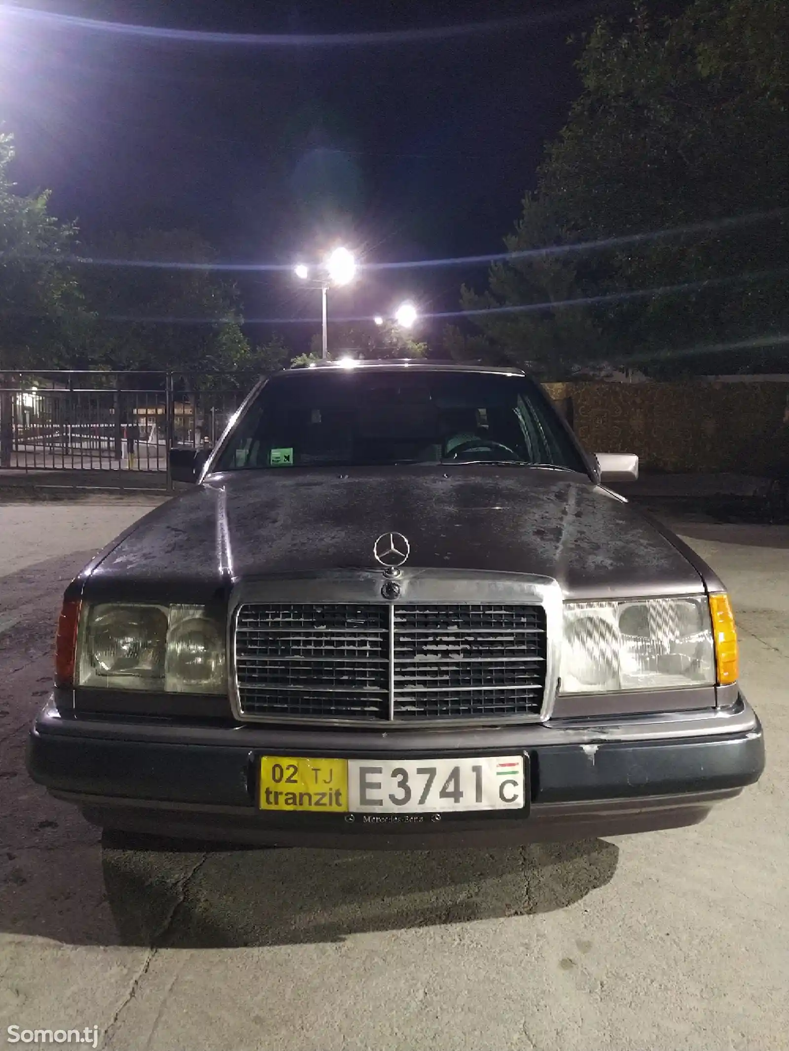 Mercedes-Benz W124, 1992-6