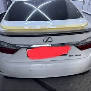 Спойлер на Lexus ES