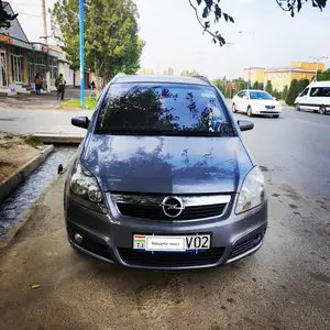 Opel Zafira, 2007