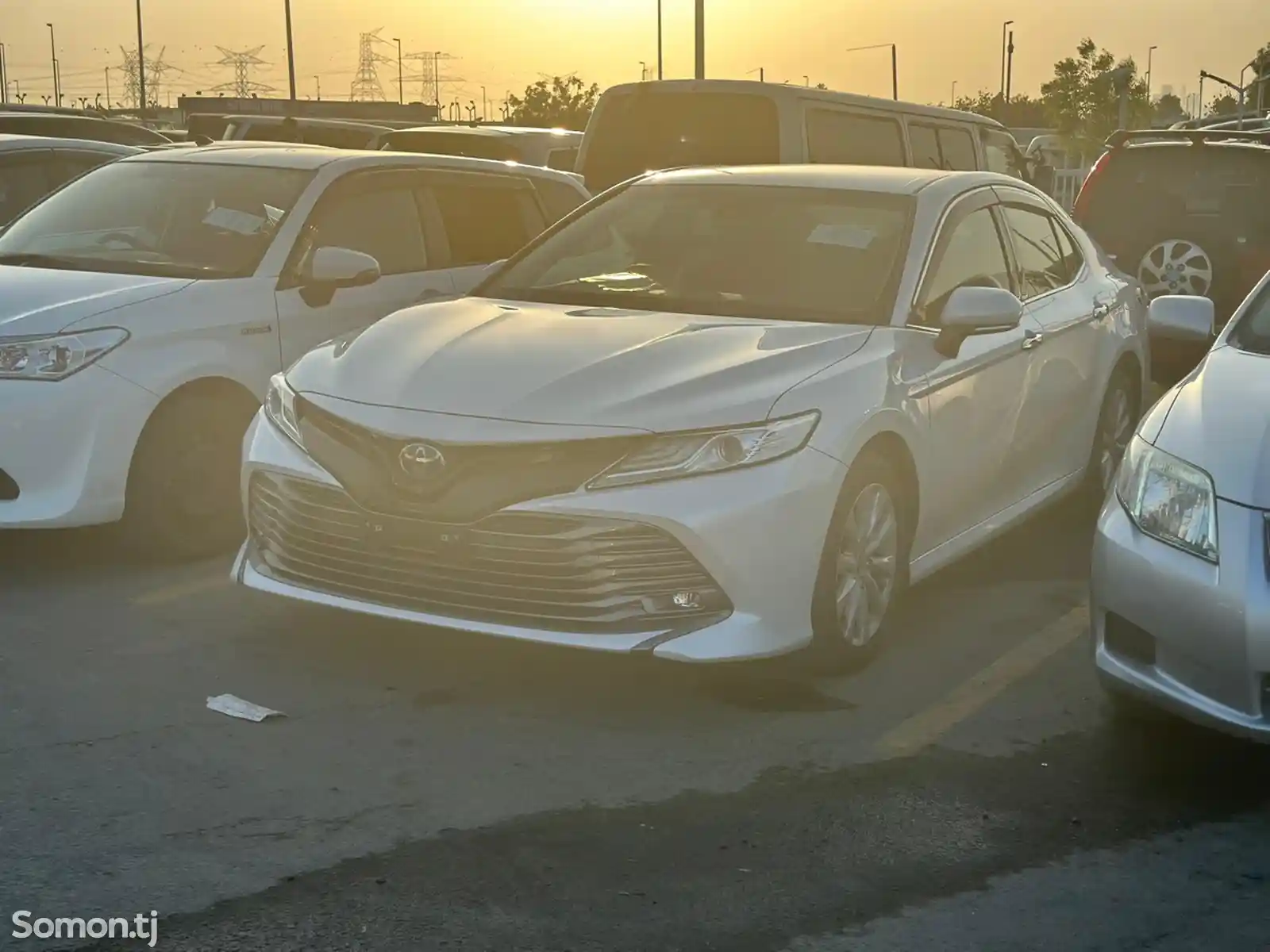 Toyota Camry, 2017-3