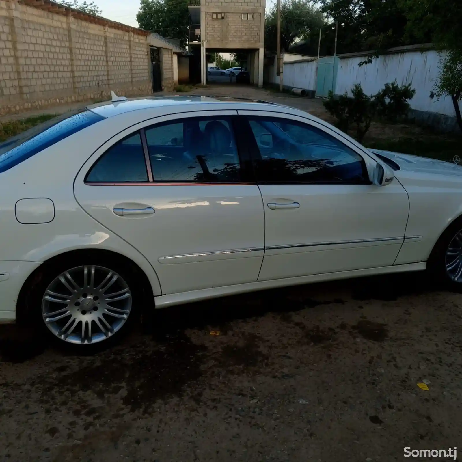 Mercedes-Benz E class, 2008-5